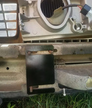 Load image into Gallery viewer, Super Sport Nose to Bumper Bracket

